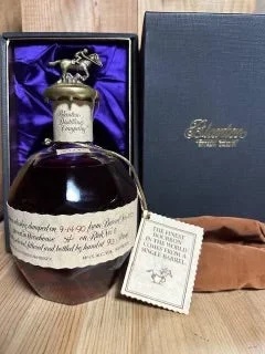 1990 Blanton’s Cream label Takara Red Single Barrel Kentucky Straight Bourbon Whiskey 700ml Gift Box Set