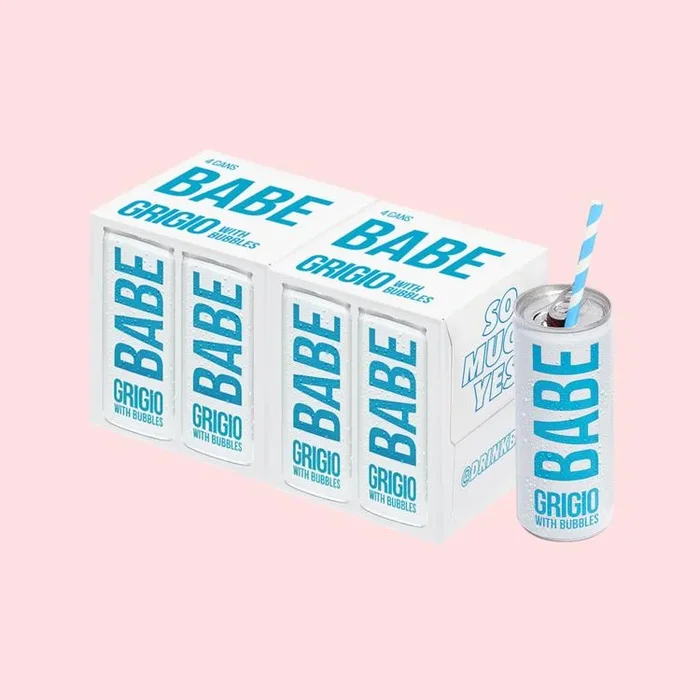 BABE GRIGIO WITH BUBBLES WINE 4X250ML CAN