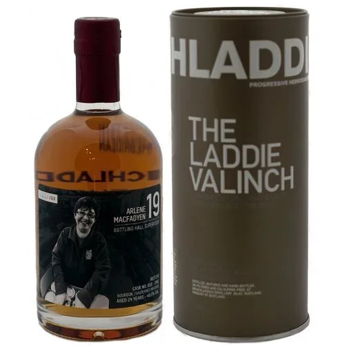 Bruichladdich Crew Valinch 19 Arlene Macfadyen