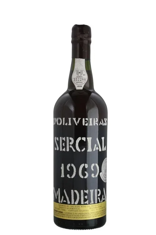D’Oliveira Sercial Madeira – 1969 (750ml)