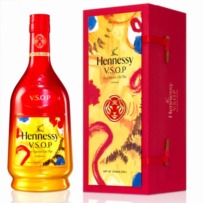HENNESSY COGNAC VSOP ART BY ZHANG ENLI FRANCE 750ML